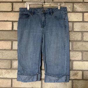 3for$20 longer shorts size 10